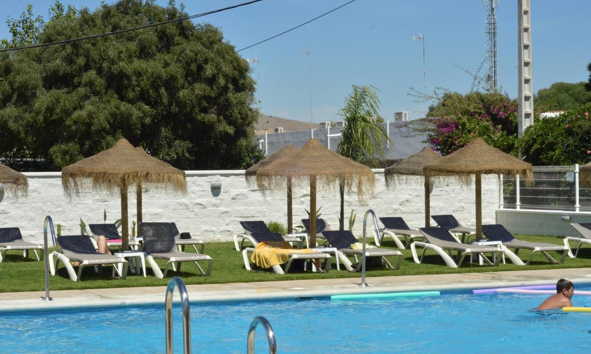 Zahora Hostel | Hostal El Capi