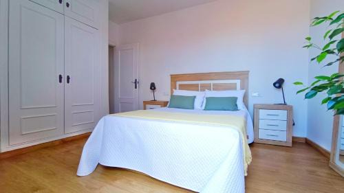 Armilla Apartment | Ático Deluxe Granada, Parking gratis y Terraza
