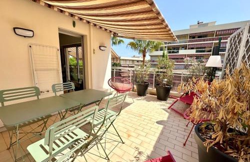 Golfe Juan Apartment | Élégant Appartement 2pièces PiscineVue mer parking