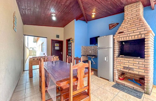 Morada da Praia House | Ótima casa com WiFi e churrasqueira em Bertioga/SP