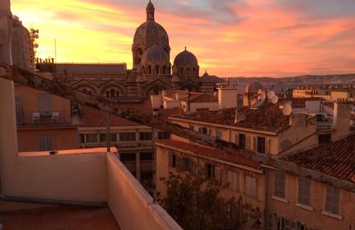 Quartier du Panier Apartment | Ô51