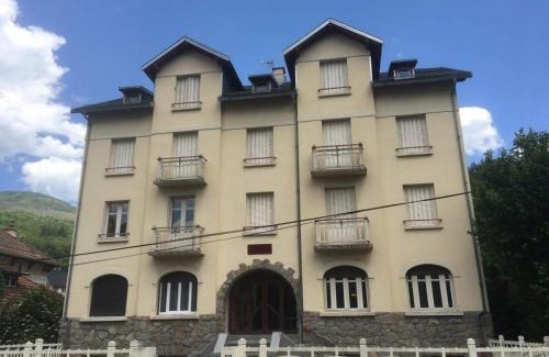 Ax-les-Thermes Apartment | Ôdesmontagnes