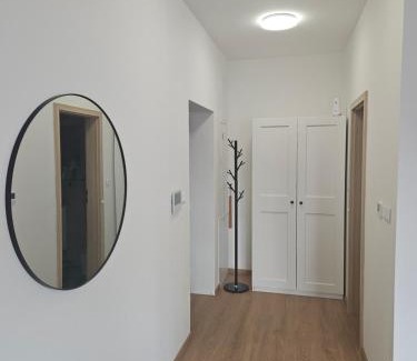 Zilina Apartment | Úplne nový Apartmán Kvetinka v centre Žiliny