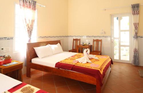 Cua Lap Hotel | Đức Anh Bungalow