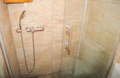Aliki Apartment | Άνεσις διαμέρισμα στην Πάρο