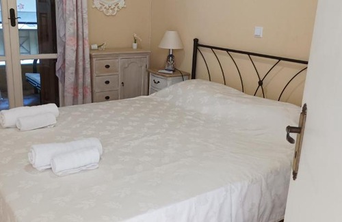 Petalidi Apartment | Διαμέρισμα ισογείου με ημιυπογειο