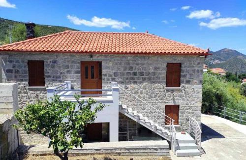 Sampatiki House | Κατοικία Πανόραμα, Πραγματευτή Λεωνιδίου, Τ.Κ.22300