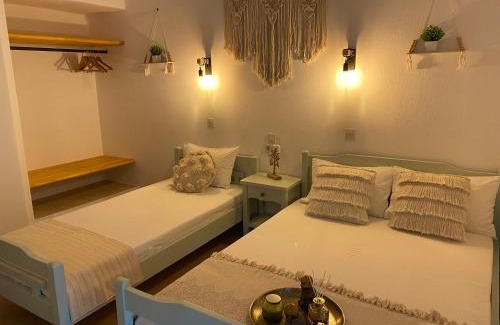 Patitiri Hotel | Ξενοδοχειο Julietta