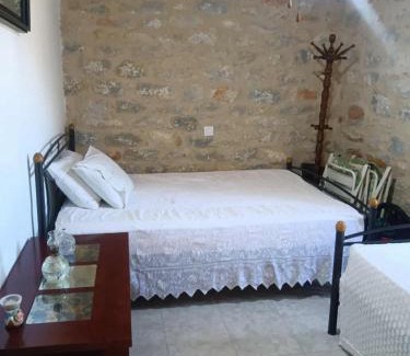 Omales House | Πετροχτιστο Ρηνιω