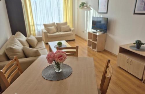 Razlog Apartment | Апартамент Деметрия в Aspen Golf and Ski Resort