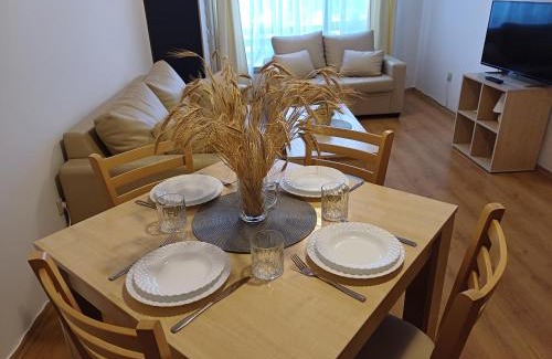Razlog Apartment | Апартамент Деметрия в Aspen Golf and Ski Resort