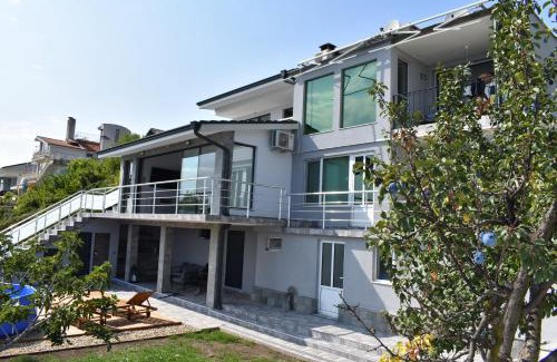 Osenovo Villa | Вила “Здравец”