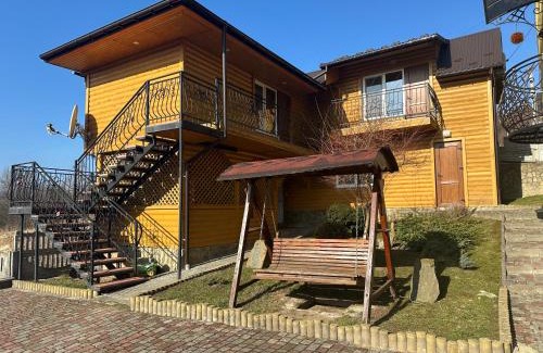 Skhidnytsya Apartment | Вілла Рай