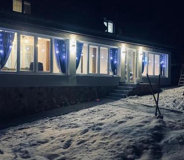 Soymy House | Вілла Смерекова хата