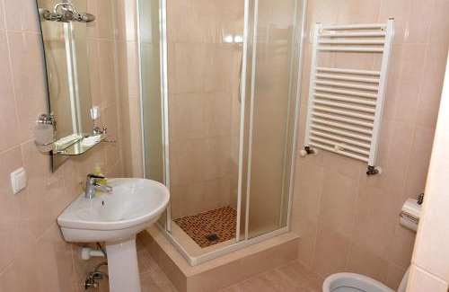 Krykhivtsi Hotel | Квінс