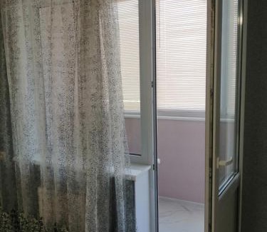 Chornomorsk Apartment | Свежайшая двухкомнатная на 4 чел у моря