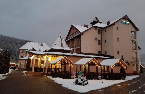 Polyana Hotel | Срібний Водограй