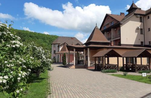 Polyana Hotel | Срібний Водограй