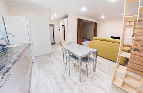 Frunzenskiy rayon Apartment | Студия Универ