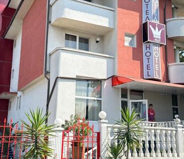Chernomorets Hotel | Хотел Модева