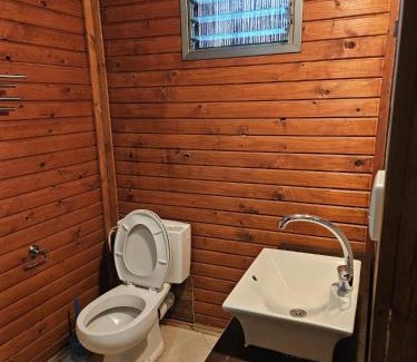 Ramot Ski Chalet | בקתות ברמות