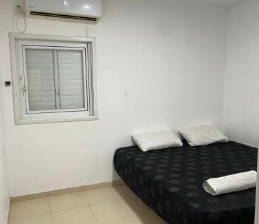 Rehovot Apartment | דירת 4 חדרים מתוקה ברחובות מרכז העיר קרובה לכל מקום