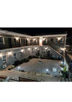 Tiberias Old City Apartment | יחידת אירוח בבית ורדי
