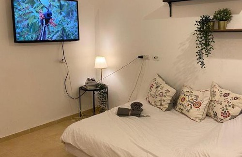 Galil Tachton Apartment | יחידת אירוח חדשה ומתוקה במצפה נטופה
