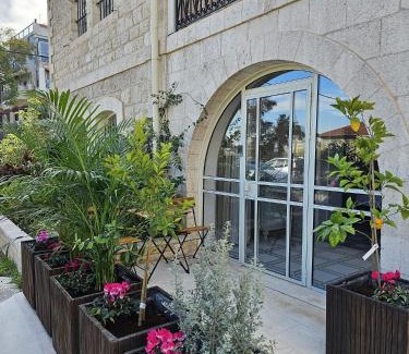 Haifa Bed & Breakfast | כוהנ'ס Cohen's Boutique Hotel