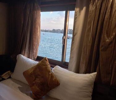 Cairo Hotel | الباخرة ريفر بوت نايل كروز
