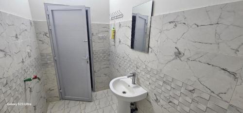 Jalan Bani Buali Hotel | جعلان بني بو علي للايجار اليومي