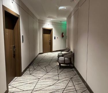 Al-Hamra'a Apartment | جوين للشقق المخدومة- اقتصادي