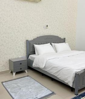 Al Ghubrah Ash Shamaliyyah Apartment | درة الغبره