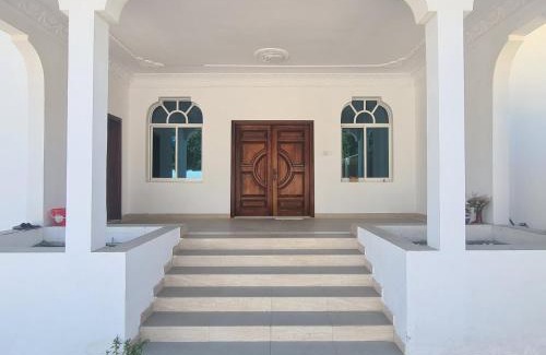 Sheikh Zayed Road Villa | سكن مريح