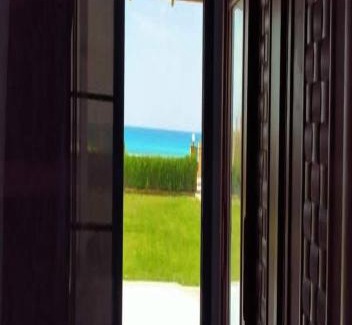 Borg el Arab Ski Chalet | شاليه صف أول على البحر
