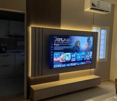 Al Hamra Apartment | شقة بغرفتى نوم دخول ذاتى Nice flat with 2 bedrooms 2 bathrooms- Alhamraa