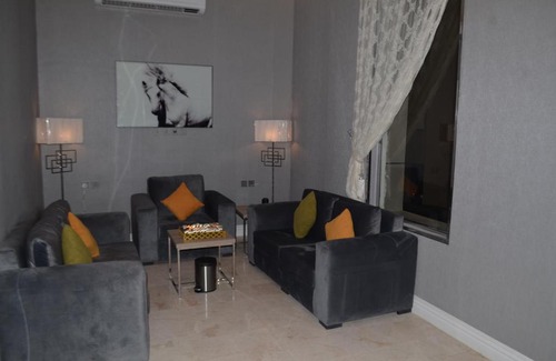 Khamis Mushait Apartment | شقق بيتك هوم للشقق المخدومة