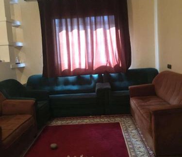 Akhfenir Apartment | شقق حكيم المفروشة