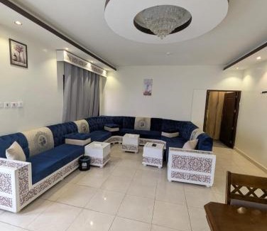 Al Namas Apartment | شقق دانة ليالينا المخدومه
