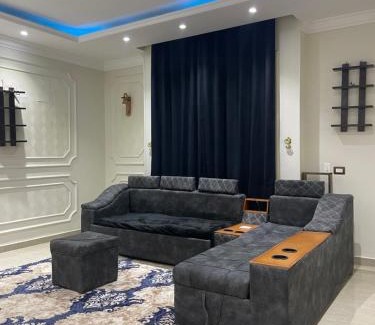 New Cairo Apartment | شقه جميله ومريحه قريبه من الجامعه الامريكيه