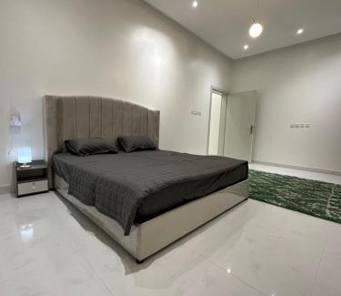 Khamis Mushait Apartment | غرفة وصالة جلوس حديثه 1
