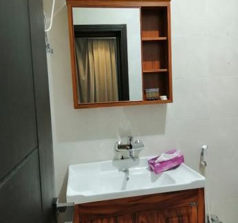 Abha Hotel | فندق الوردة الجميلة