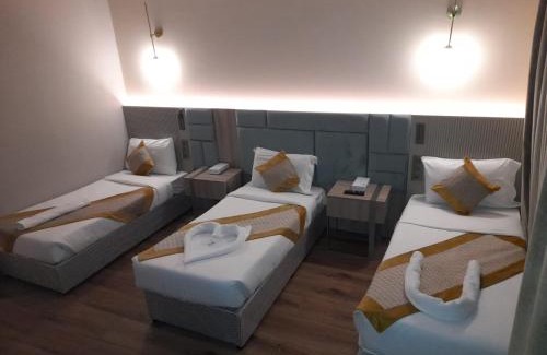 Medina Hotel | فندق رؤيا الاندلس النخبة