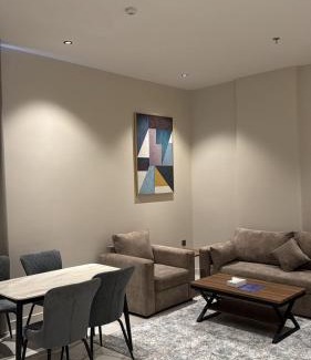 Khamis Mushait Hotel | مشارف الخميس للشقق المخدومة