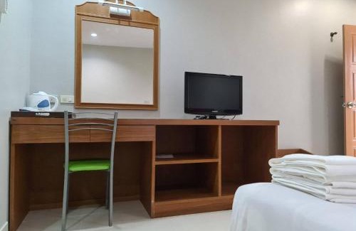 Talat Yai Apartment | ก้านกล้วยแมนชั่น Gankluy Mansion
