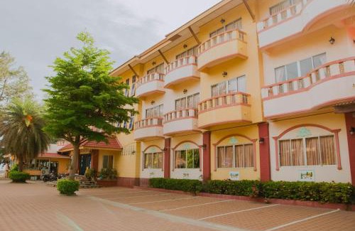 Rayong Hotel | บ้านพร้อมพงศ์ Ban Prompong