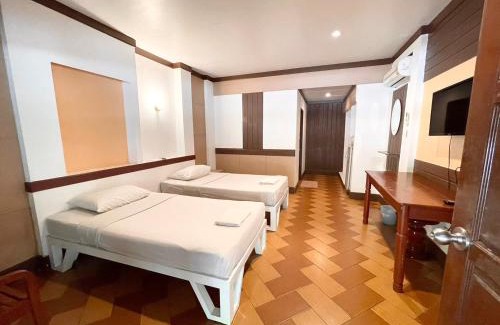 Nakhon Sawan Hotel | บ้านสวนรีสอร์ท นครสวรรค์