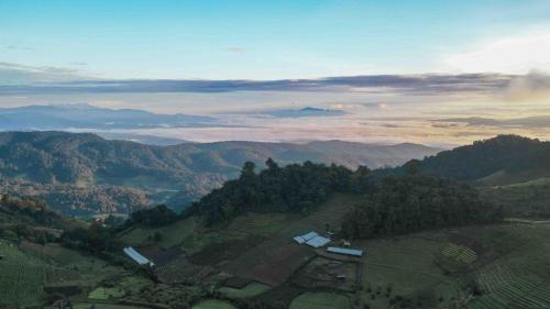 Mae Rim Other | เต็นท์ดูดาว1 แอร์ ม่อนแจ่ม วิวดอยหลวงเชียงดาว
