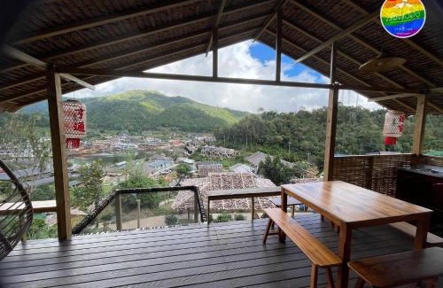 Mok Cham Pae House | เห็ดเหลือง Hedreung banrakthai homestay and camping