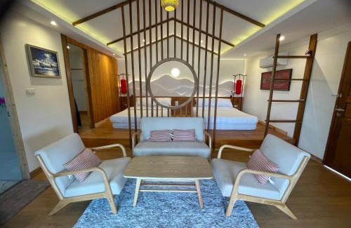 Mok Cham Pae House | เห็ดเหลือง Hedreung banrakthai homestay and camping